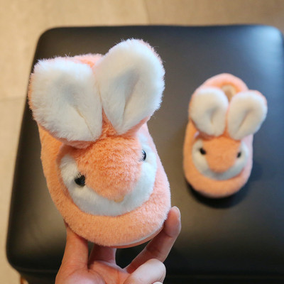 Palus majasussid ja tikandiga sussid poistele mitu mudelit