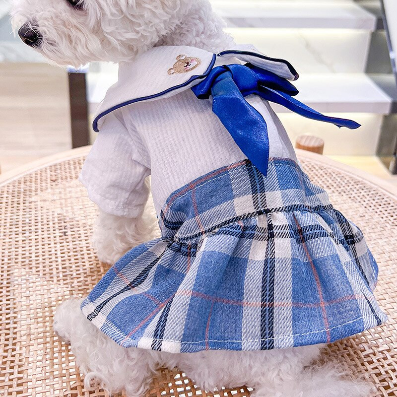 Kevadsuvi õhukesed koerariided Kolledžistiilis Paar Lemmikloomariided Väikese koera kassi riided Võrgustik Kutsikatüdrukule riietatud