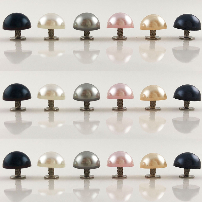 YORANYO 100/200 kompleta Poluokrugle imitacije bisernih zakovica Punk nitne Šiljci Dekorativne zakovice Prikladne za remenje Torbe Cipele Odjevni predmeti DIY