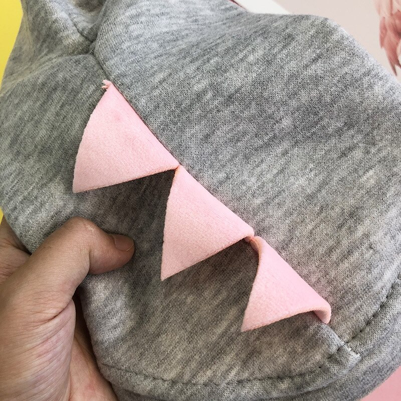 Ρούχα για σκύλους Φόρεμα με φιόγκο για κατοικίδια φθινόπωρο και χειμώνα συν βελούδινη επένδυση με φούστα πριγκίπισσας με γράμματα μπλουζάκι