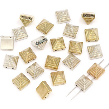 100 τμχ 10 χιλιοστά τετράγωνες πλαστικές αιχμές CCB Ασημένια δερμάτινα πριτσίνια ράβουν σε πυραμίδα με καρφιά με κουκκίδες αιχμές για ρούχα Punk DIY Bead Craft
