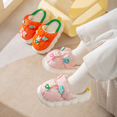 Papuci textile cu element 3D