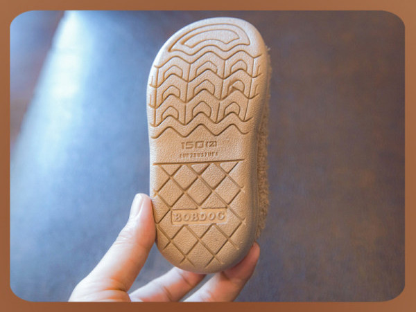 Detské papuče s výšivkou pre chlapcov