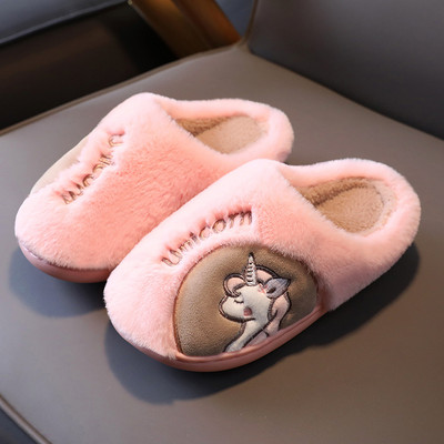 Ležérne papuče a papuče s výšivkou pre chlapcov