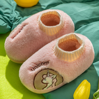 Naminės šlepetės su siuvinėjimais berniukams ir mergaitėms