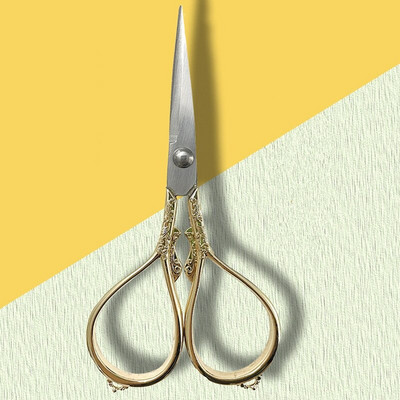 Freză de cusut retro Foarfece de epocă Broderie țesătură cu punct de cruce Mic pentru îngrijire aur roz, cusături, fire, foarfece