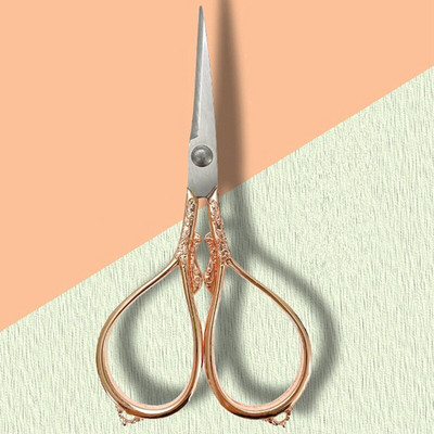 Freză de cusut retro Foarfece de epocă Broderie țesătură cu punct de cruce Mic pentru îngrijire aur roz, cusături, fire, foarfece