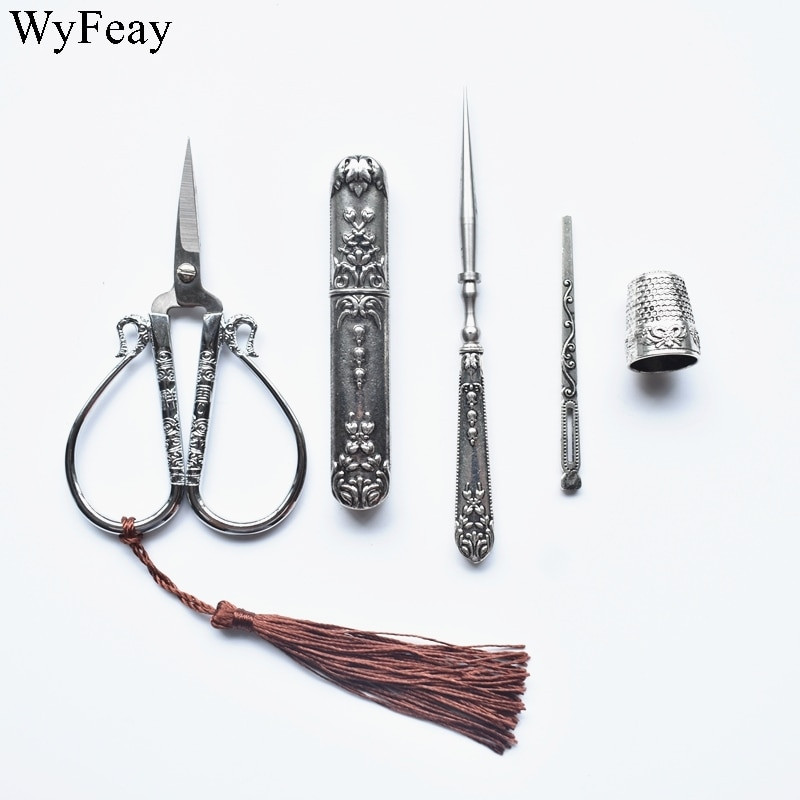 Retro sada nožníc Vintage nožnice Úložná trubica na ihly Šidlo Navliekač nite Náprstok Vyšívacie nite Krajčírske nožnice Šijacie nástroje DIY