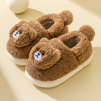 Házi papucs 3D elemmel fiúknak és lányoknak