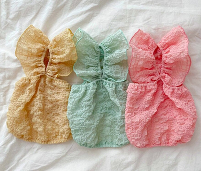 MPK uue seeria koerte suve õhukesed lemmikloomad väikesed kutsikad koerte riided saadaval kolmes värvitoonis