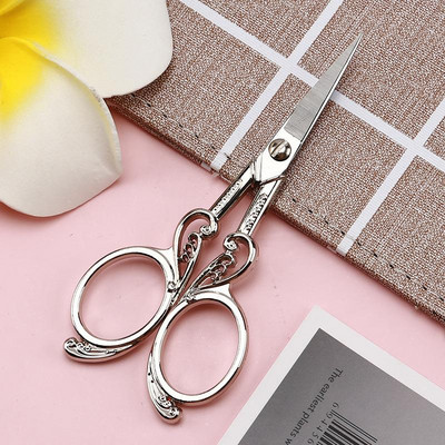 Oštre škare od nehrđajućeg čelika Printing Pink Mini DIY zanatske škare Rezanje tkanine Profesionalne šivaće škare Uredski pribor