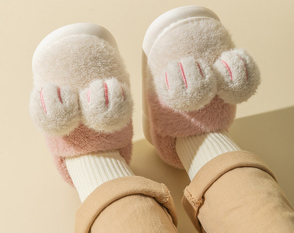 Detské plyšové papučky s 3D prvkom