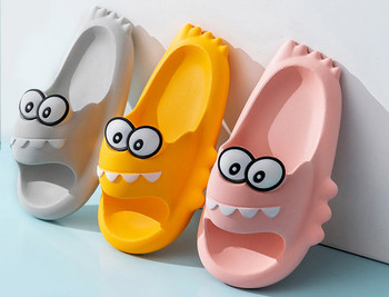 Детски ежедневни чехли с 3D елемент