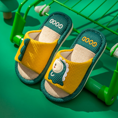 Nový model detských papúč s výšivkou pre chlapcov aj dievčatá