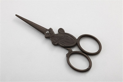 Käsitsi valmistatud DIY õmblustarbed ja -tarvikud Ristpistes käärid Lõng Siksakäärid Kangakäärid Roostevabast terasest käsitöökäärid