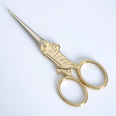 Käsitsi valmistatud DIY õmblustarbed ja -tarvikud Ristpistes käärid Lõng Siksakäärid Kangakäärid Roostevabast terasest käsitöökäärid