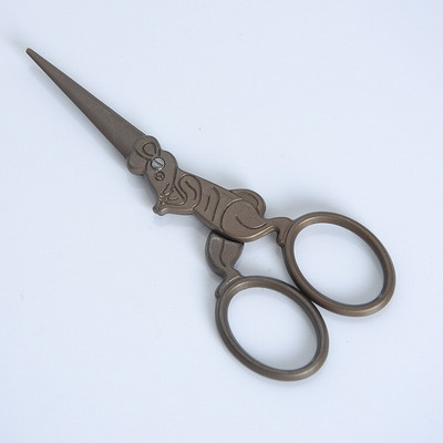 Käsitsi valmistatud DIY õmblustarbed ja -tarvikud Ristpistes käärid Lõng Siksakäärid Kangakäärid Roostevabast terasest käsitöökäärid