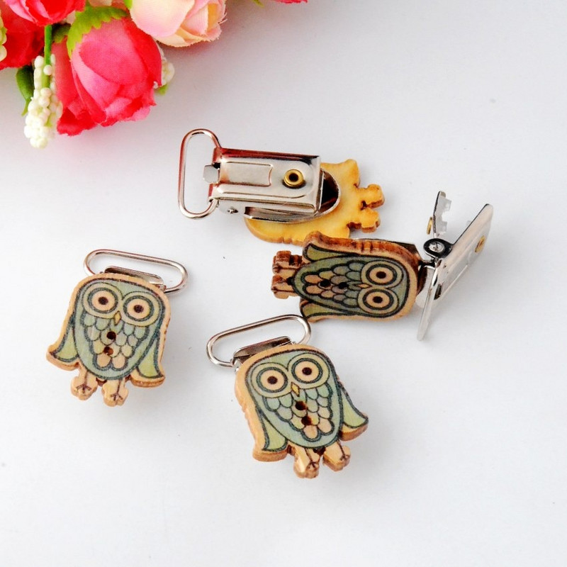 Besplatna dostava 5 kom. Stezaljke za dudu za bebu Drveni crtani uzorak mješovitih boja Slatke kopče za dudu za dojenčad F0855-F0869