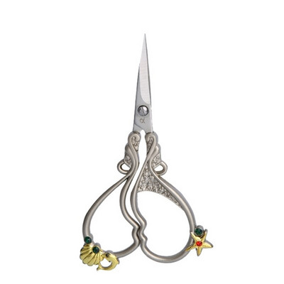 Foarfecă de broderie de epocă. Artizanat din țesătură manuală, tăiere ață