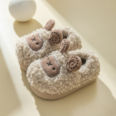 Vaikiškos žieminės šlepetės su animacija