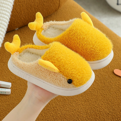 Papuci de casă cu element 3D pentru băieți și fete