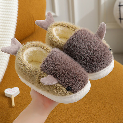 Papuci de casă cu element 3D pentru băieți și fete