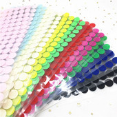 15 mm 102 perechi Bandă de fixare autoadezivă Bandă cu cârlig și buclă Autocolant rotund Alb Negru Monede rotunde Adeziv cu puncte puternice de lipici