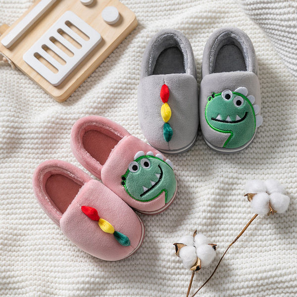 Papuci de casa cu element 3D si broderie pentru baieti