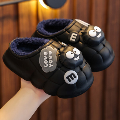 Zimske papuče s aplikacijom