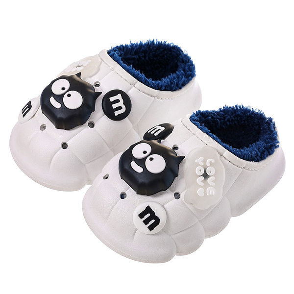 Zimske papuče s aplikacijom