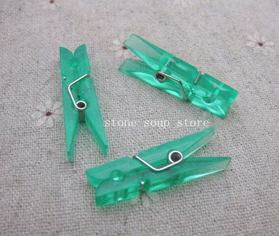 30 ks viacfarebných priesvitných štipcov na bielizeň, fotografický papier, štipce na bielizeň, vešiaky na bielizeň, ozdobné spony, príslušenstvo 35 mm