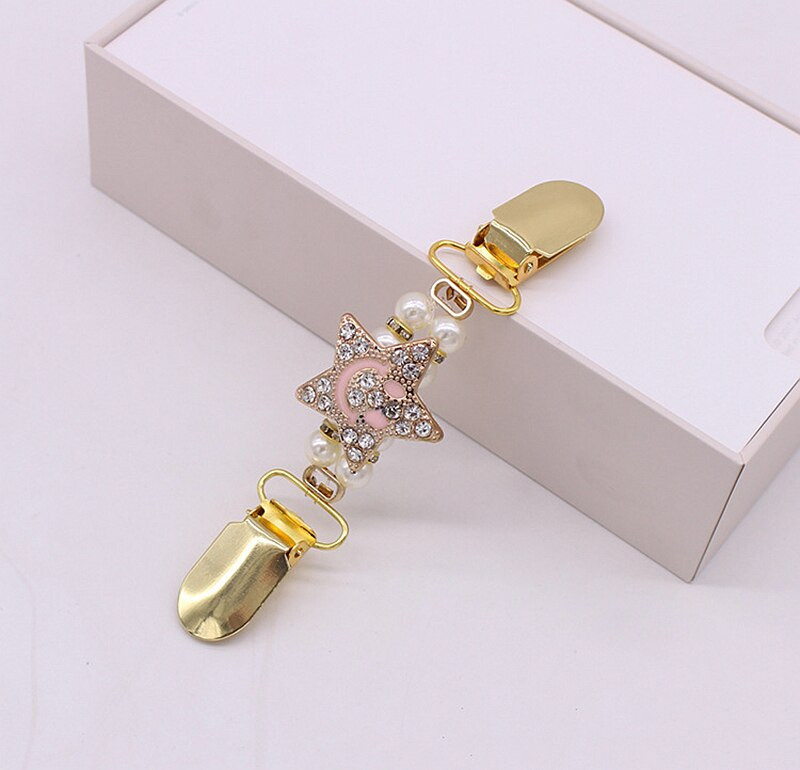 Kardigano segtukas suveržimo segtukas Šalikas Megztinis Perlų Šalikas Sagtis Laikytojui Apykaklės sagties laikiklis Keliaraiščiai Drabužių priedai