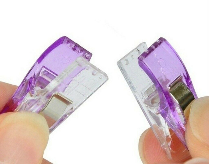 50 бр. Кристал Job Foot Case Многоцветни пластмасови щипки Скоби за плат Пачуърк Подгъв Шевни инструменти Шевни аксесоари Щипка