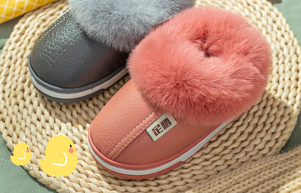 Öko-nahast valmistatud laste talvesussid - sisemise kohevusega