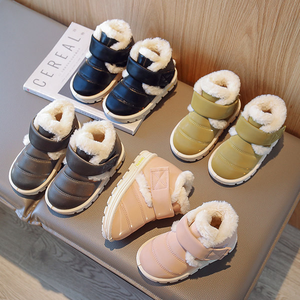 Domáce papuče pre chlapcov s teplou zamatovou podšívkou a suchým zipsom