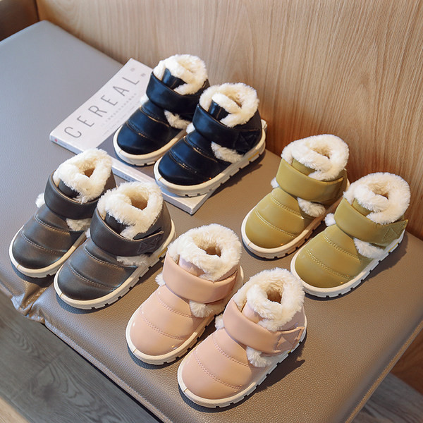 Domáce papuče pre chlapcov s teplou zamatovou podšívkou a suchým zipsom