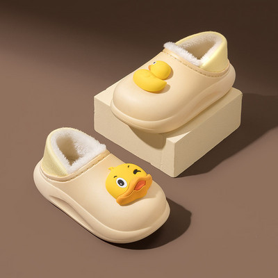 Kummist sussid ja 3D aplikatsiooniga sussid poistele