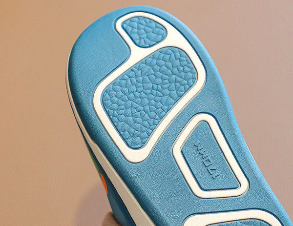 Vaikiškos neperšlampamos medvilninės šlepetės Mergaitėms rudeninis ir žieminis kūdikio krepšys kulnas kambarys namas vaikiškas pūkuotas dinozauras medvilniniai batai vyriški