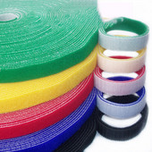 Višebojna višebojna 10-25 višekratna samoljepljiva traka za višekratnu upotrebu Kukasta petlja za vezicu za kabele DIY Kućna kuhinja Najlonski pričvršćivač Dodatak za vezice za kabele