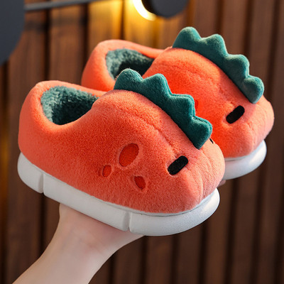 Papuci de casă pentru copii cu element 3D