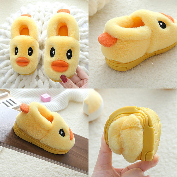 Vaikiškos pūkinės šlepetės su 3D elementu