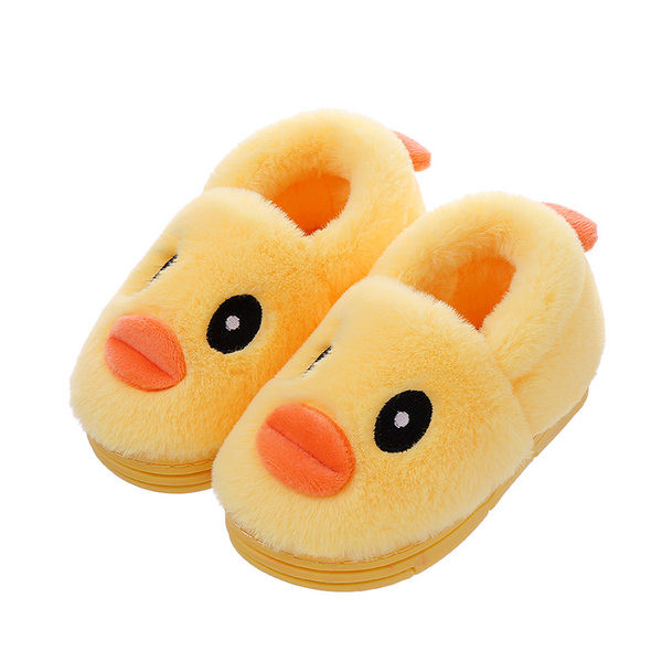 Vaikiškos pūkinės šlepetės su 3D elementu