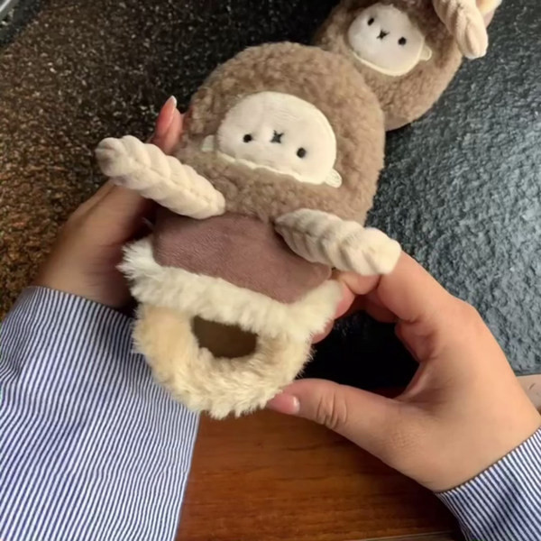 Детски пантофи с апликация и подплата