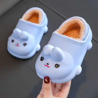 Uue mudeli lastemaja sussid poistele ja tüdrukutele