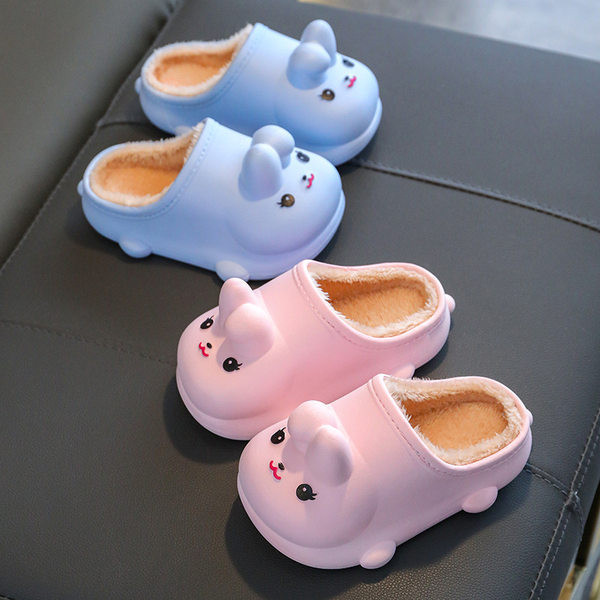 Uue mudeli lastemaja sussid poistele ja tüdrukutele