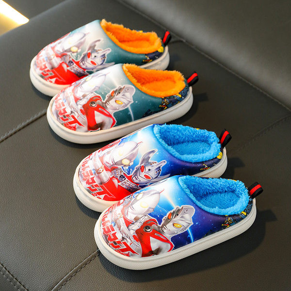 Παντόφλες για αγόρια με στάμπα