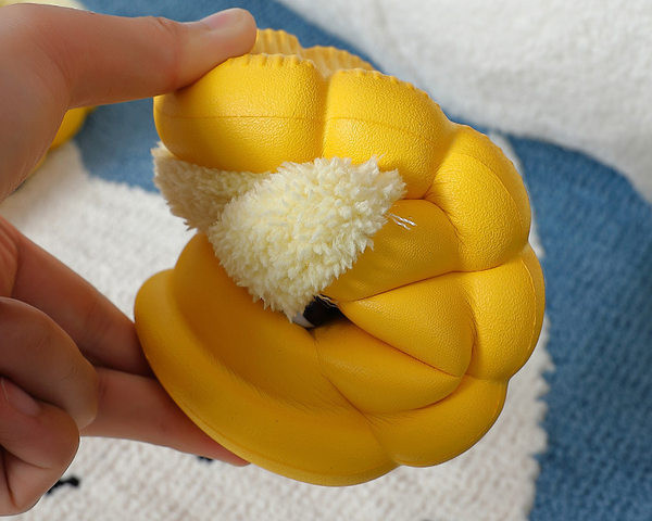 Uut mudelit sulevoodriga laste sussid poistele ja tüdrukutele