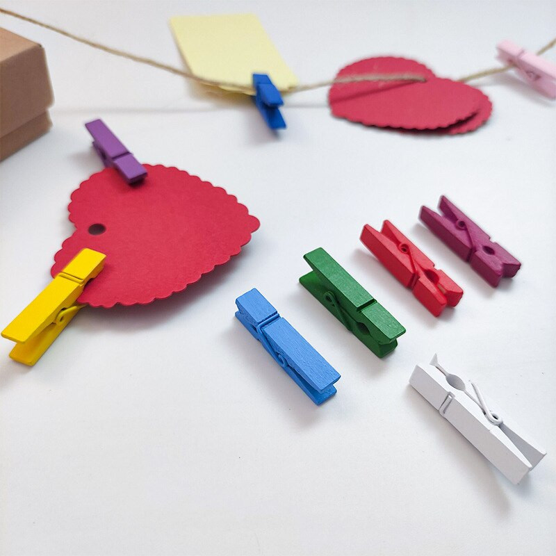 20 tk Mini 35 mm värvilised naturaalsest puidust klambrid Fotoklambrid Riidelõks linade jaoks DIY Pulmapeo Kontoriklambrid Pulgad Käsitöökaunistused
