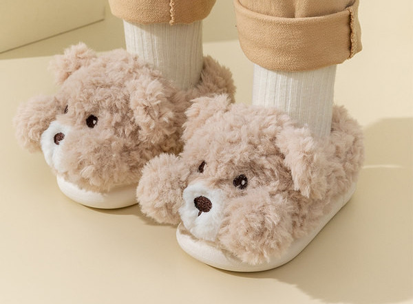 Model nou de papuci de puf pentru copii pentru baieti