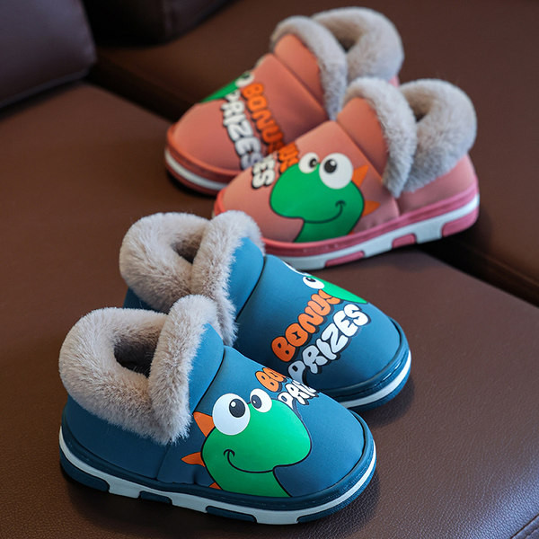 Voodri ja trükiga laste sussid